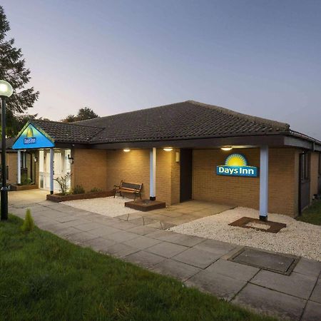 Days Inn Sutton Scotney North Luaran gambar